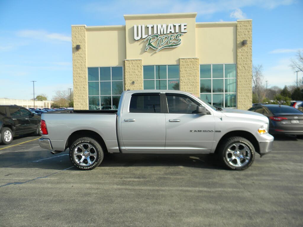 2011 RAM 1500 SLT Crew Cab 4WD