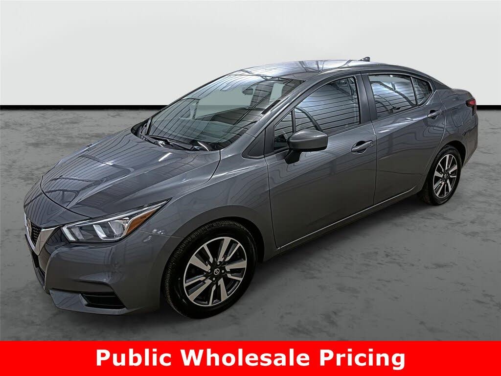 2022 Nissan Versa SV FWD