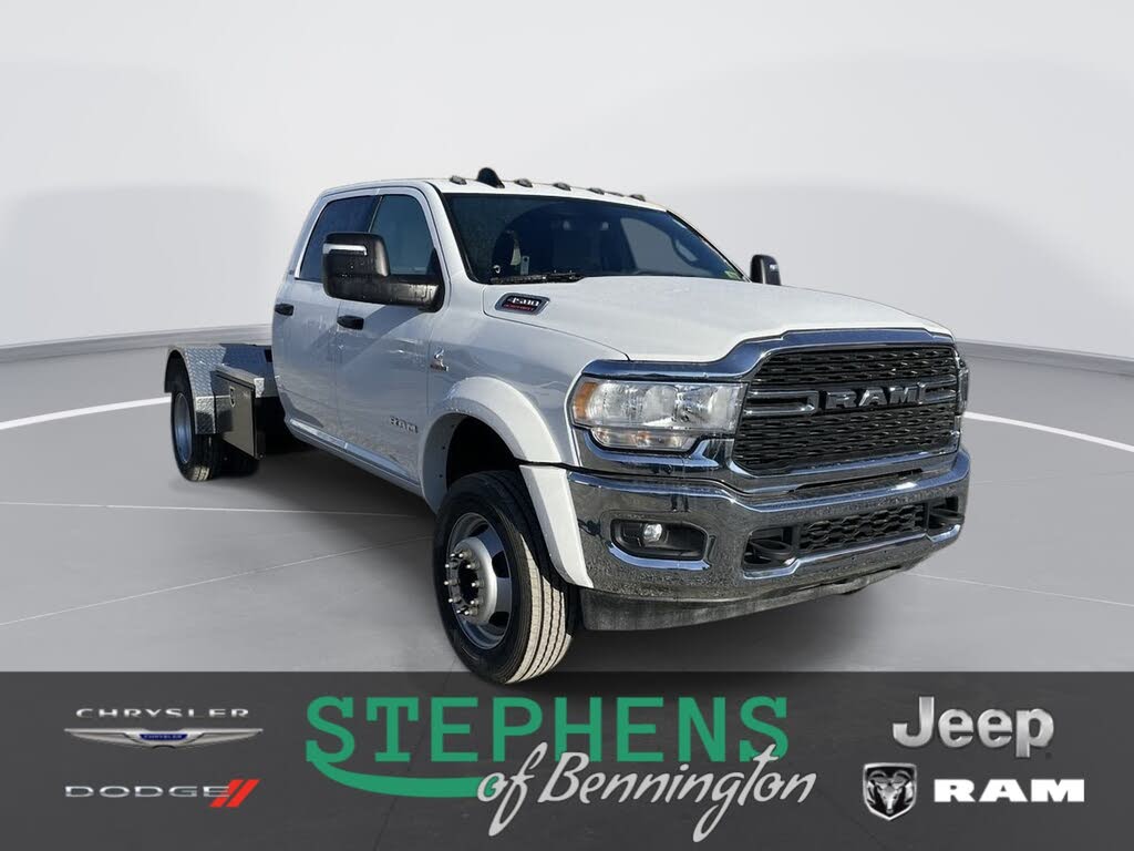 2024 RAM 4500 Chassis SLT Crew Cab 60 4WD