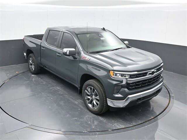 2026 Chevrolet Silverado 1500 LT Crew Cab 4WD