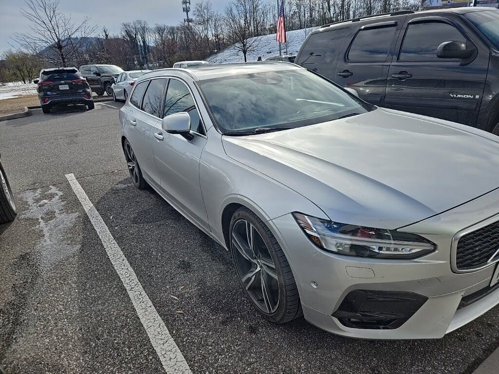 2019 Volvo V90 T6 R-Design AWD