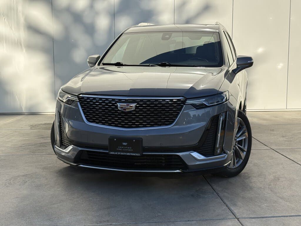 2022 Cadillac XT6 Premium Luxury FWD