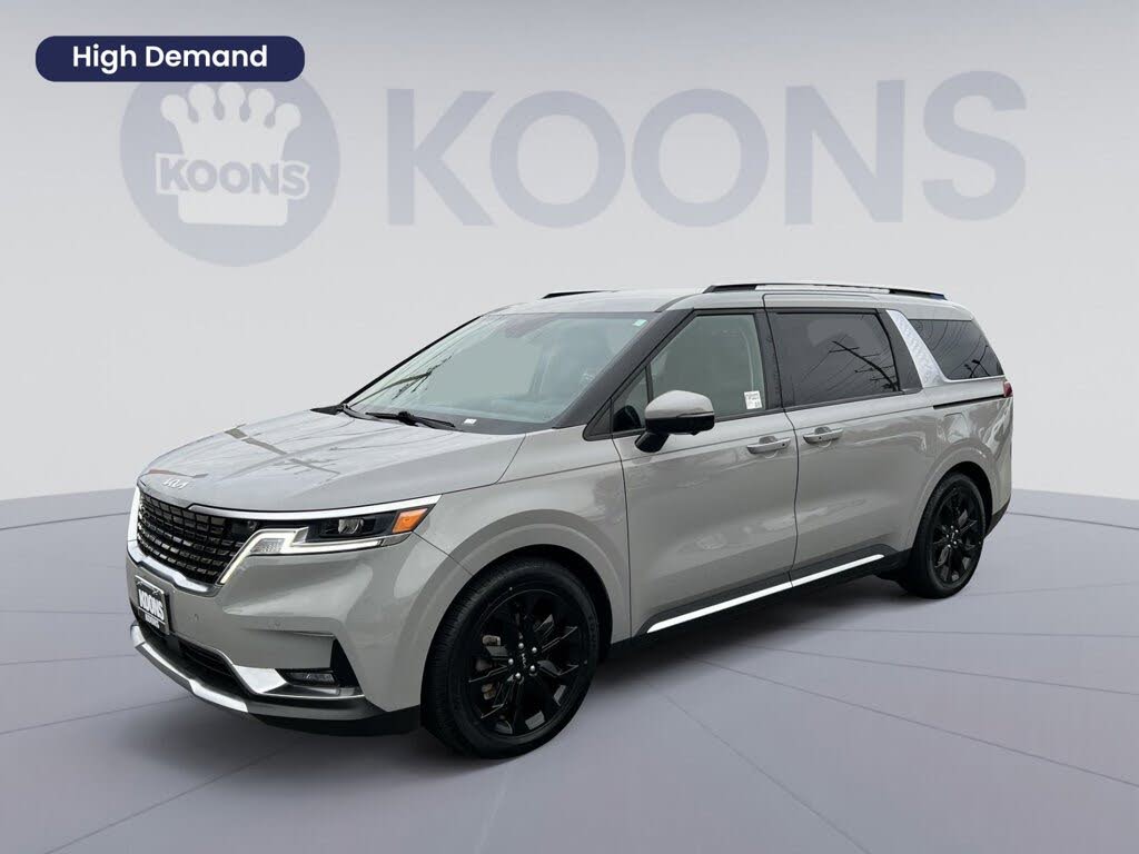 2022 Kia Carnival SX FWD