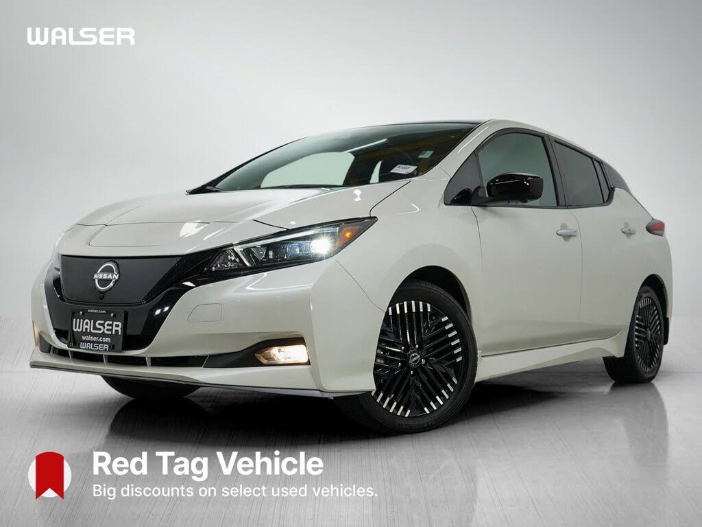 2024 Nissan LEAF SV Plus FWD