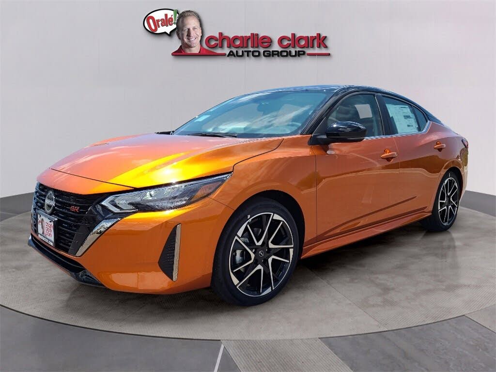 2024 Nissan Sentra SR FWD