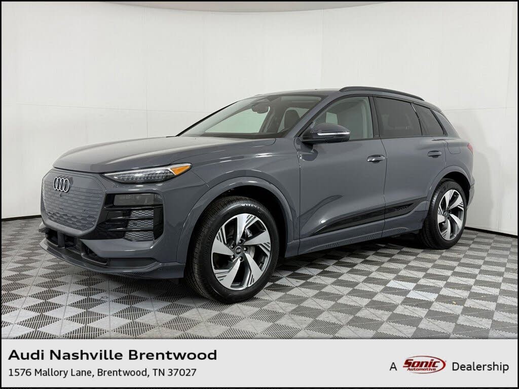 2025 Audi Q6 e-tron quattro Premium Plus