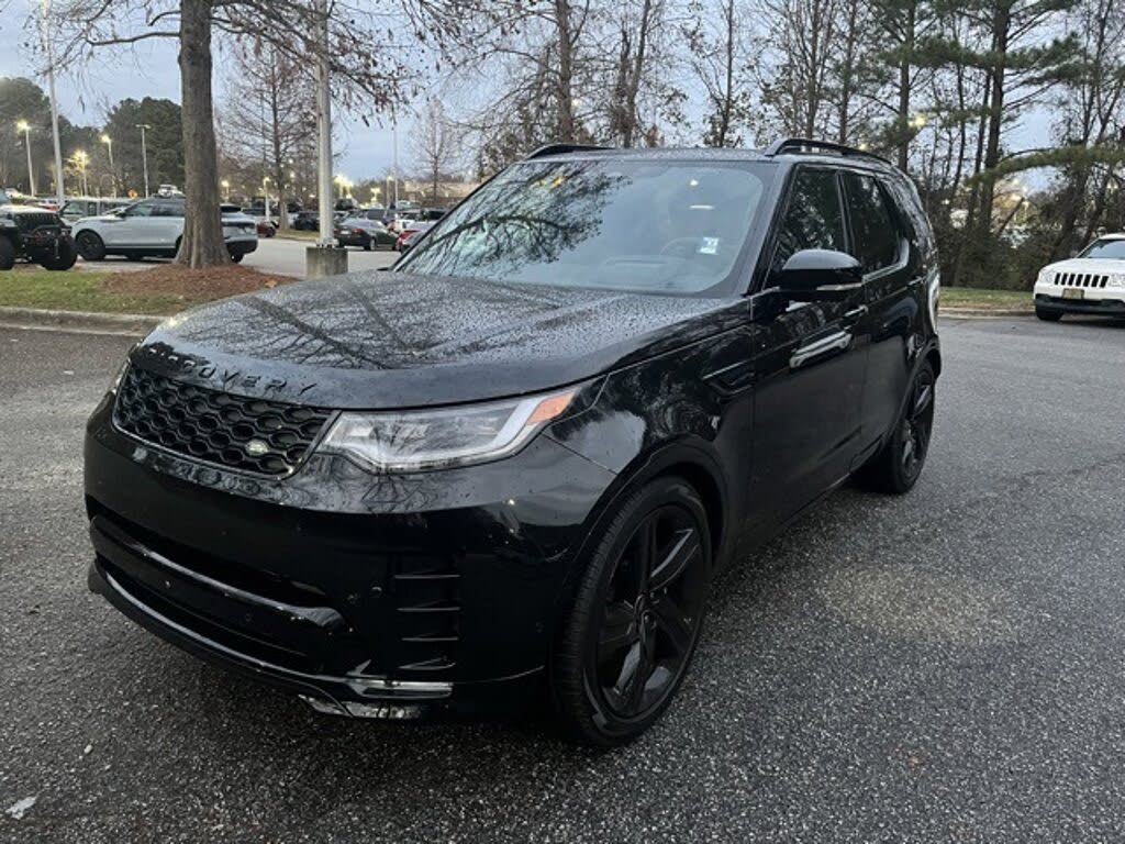 2025 Land Rover Discovery P300 Dynamic SE AWD