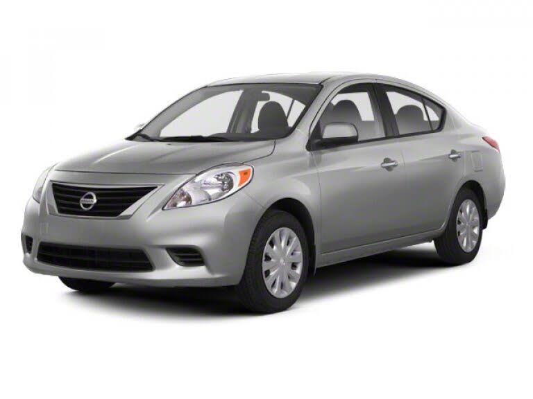 2013 Nissan Versa 1.6 SV