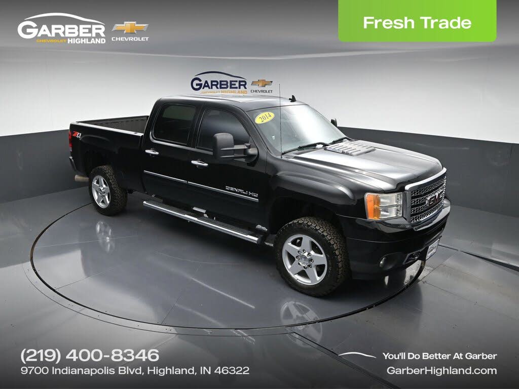 2014 GMC Sierra 2500HD Denali Crew Cab SB 4WD