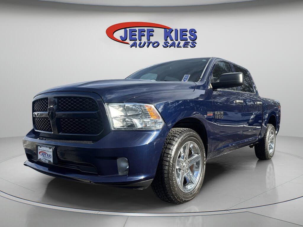 2014 RAM 1500 Express Crew Cab 4WD