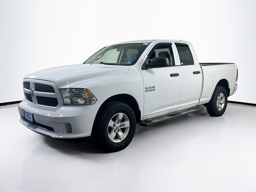 2018 RAM 1500 Express Quad Cab 4WD