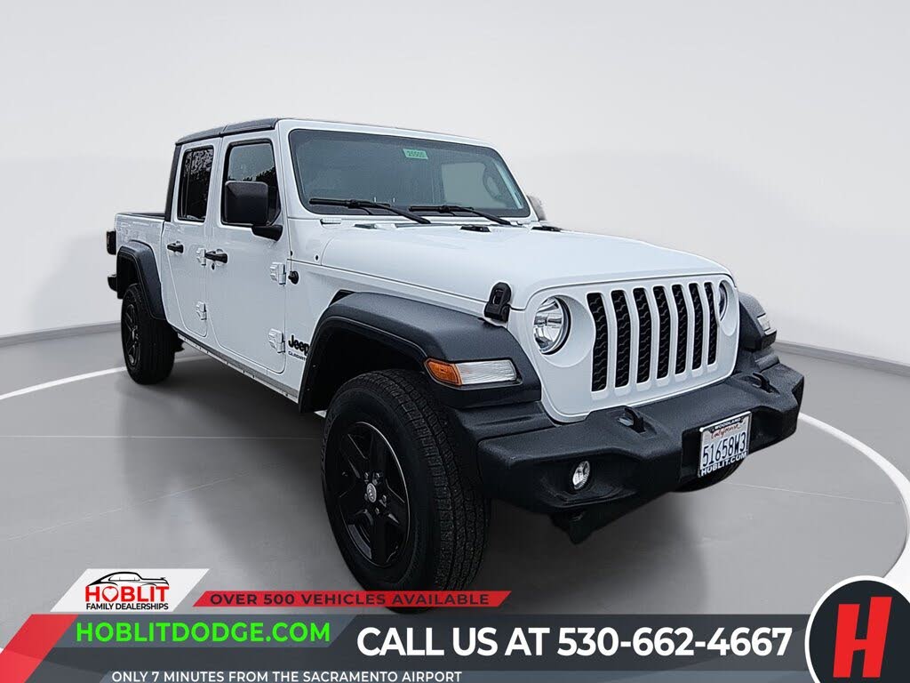2020 Jeep Gladiator Sport Crew Cab 4WD