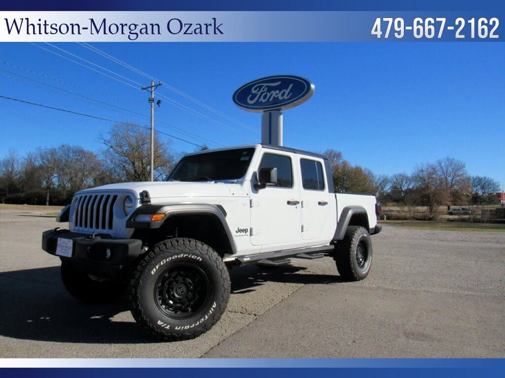 2020 Jeep Gladiator Sport S Crew Cab 4WD