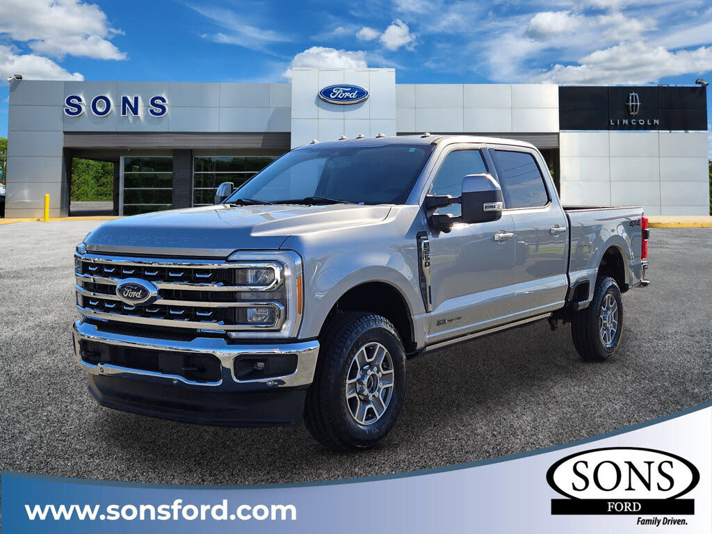 2023 Ford F-250 Super Duty Lariat Crew Cab 4WD
