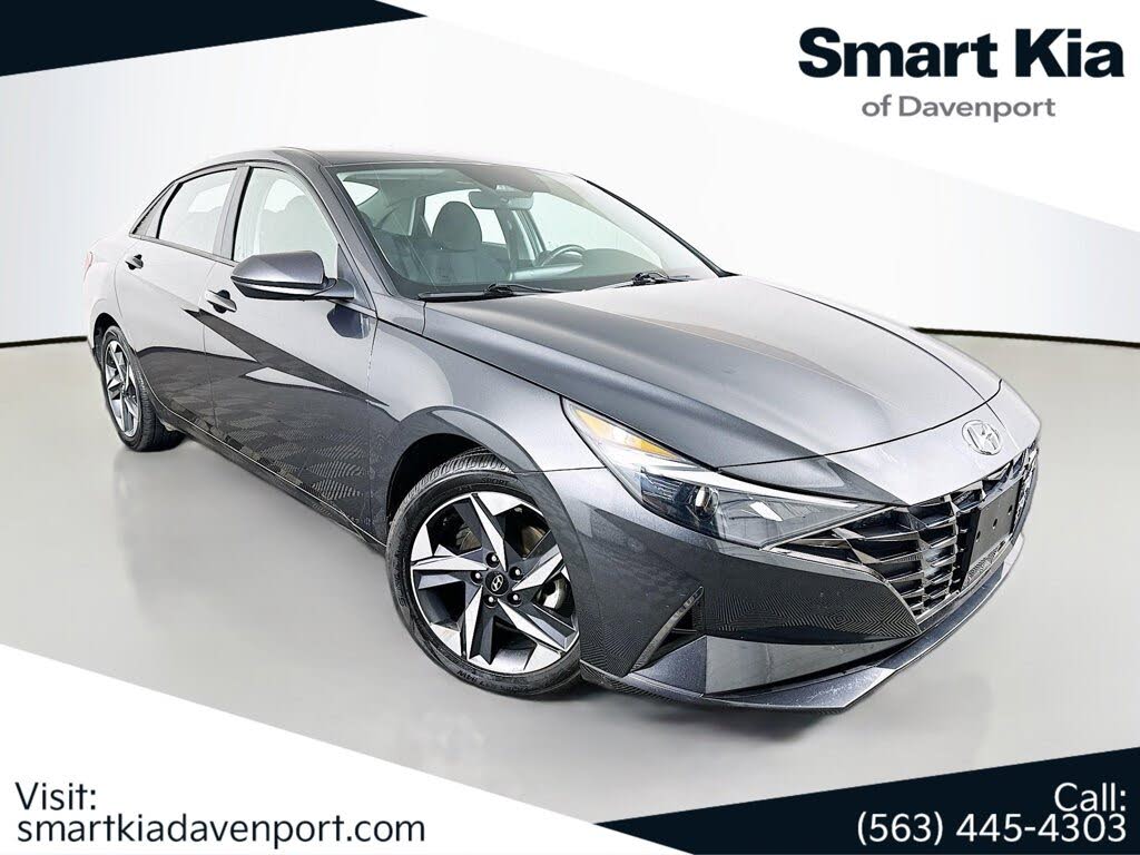 2023 Hyundai Elantra SEL FWD