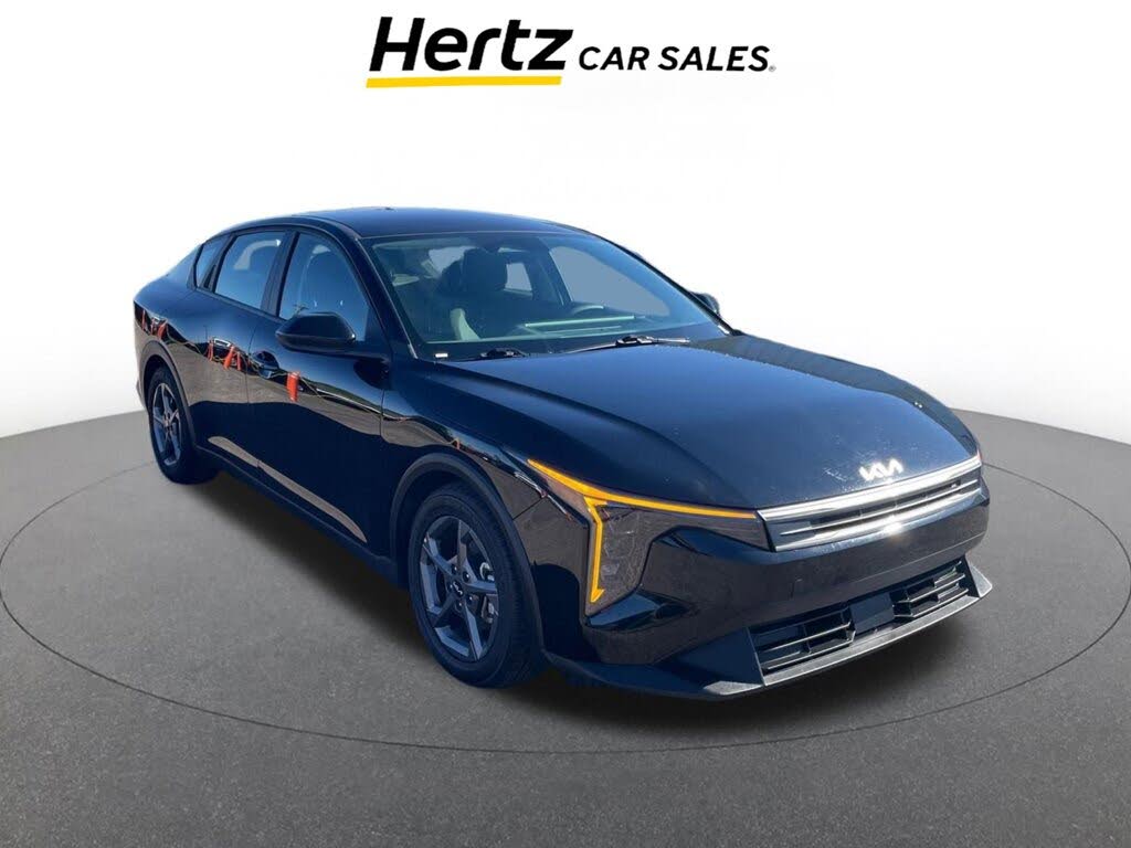 2025 Kia K4 LXS FWD