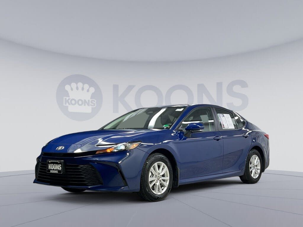 2025 Toyota Camry LE AWD