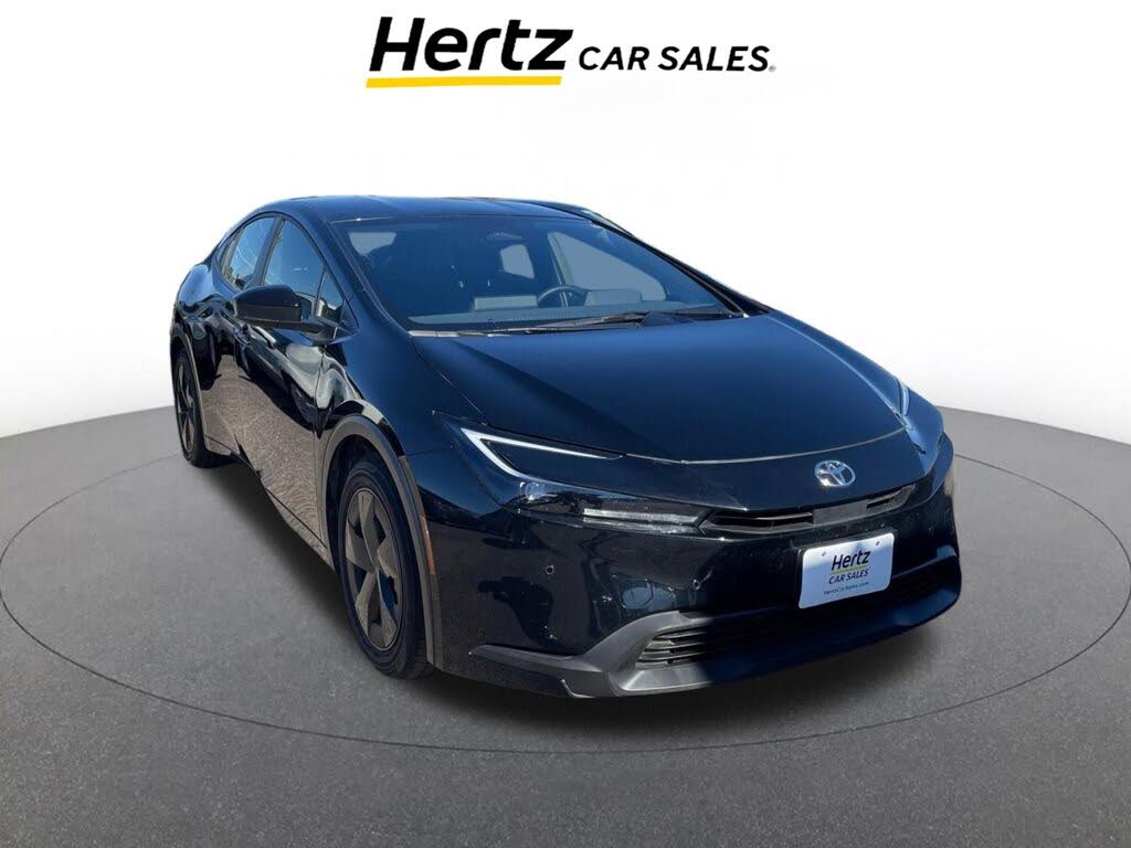 2025 Toyota Prius LE FWD