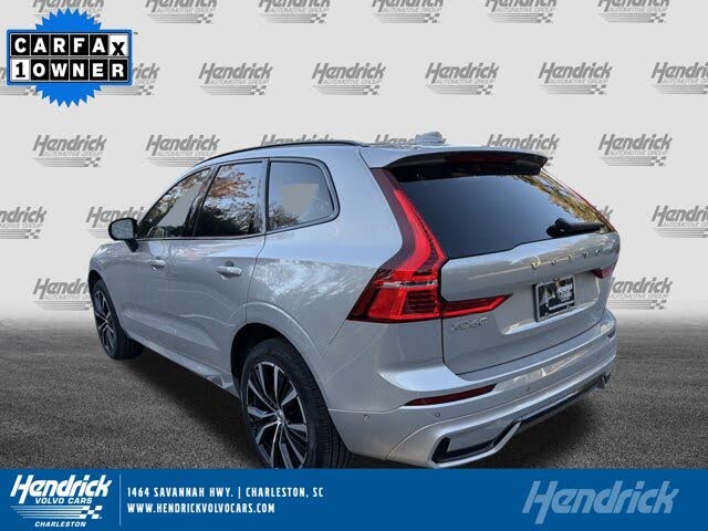 2025 Volvo XC60 B5 Plus Dark Theme AWD