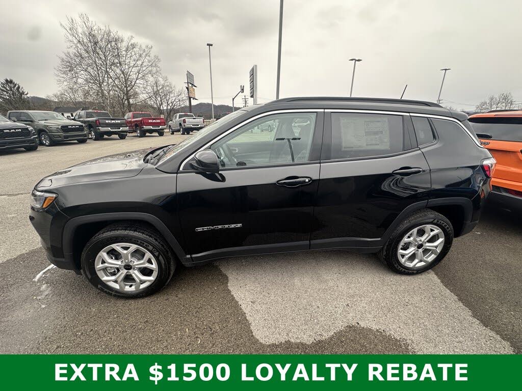 2026 Jeep Compass Latitude 4WD