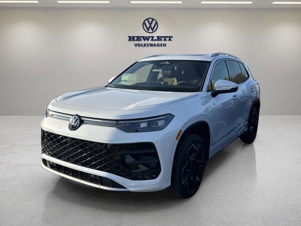 2026 Volkswagen Tiguan SEL R-Line Turbo 4Motion