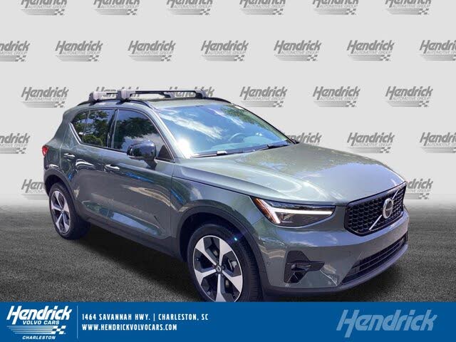 2026 Volvo XC40 B5 Plus AWD