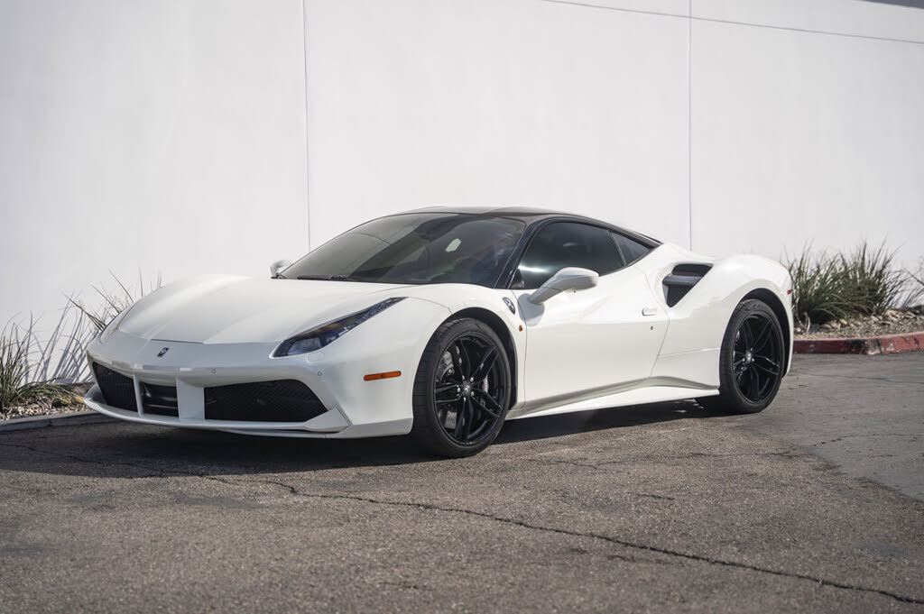 2018 Ferrari 488 GTB Coupe RWD