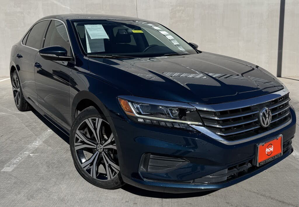 2022 Volkswagen Passat 2.0T SE FWD