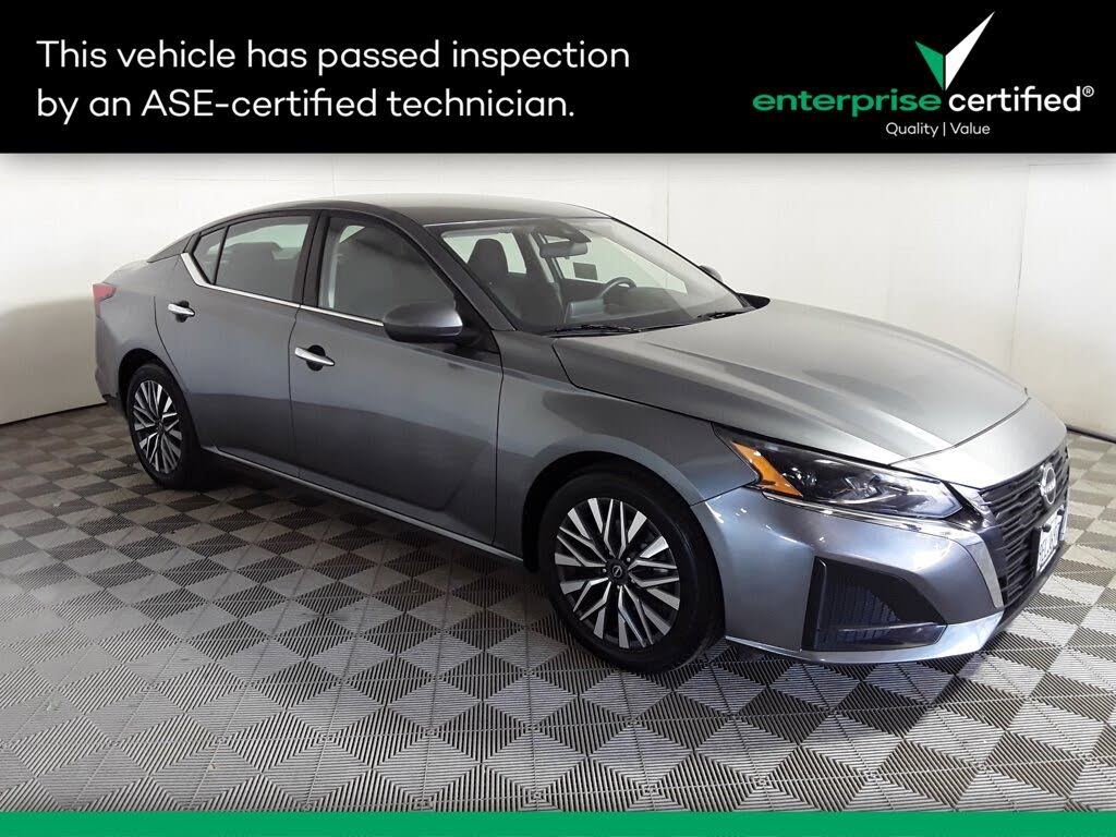 2023 Nissan Altima 2.5 SV FWD