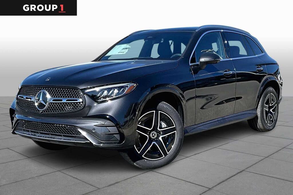 2026 Mercedes-Benz GLC 300 RWD