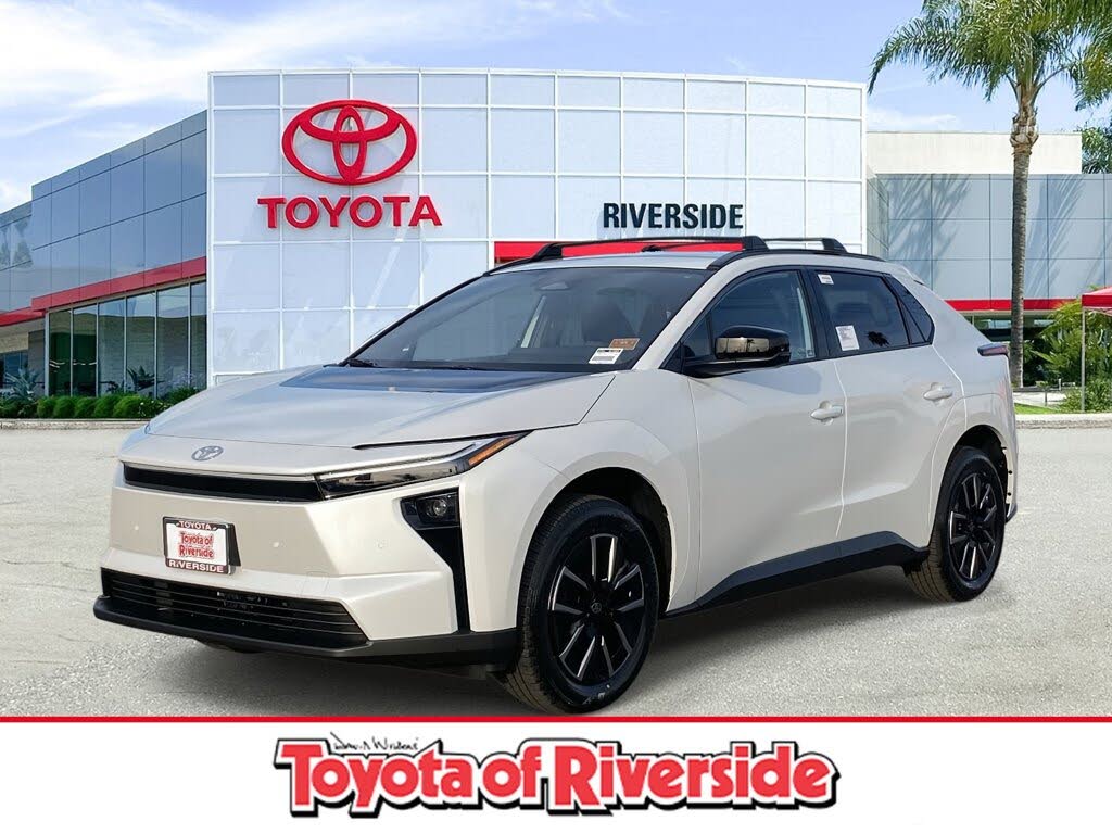 2026 Toyota bZ XLE Plus FWD