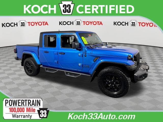 2022 Jeep Gladiator Altitude Crew Cab 4WD