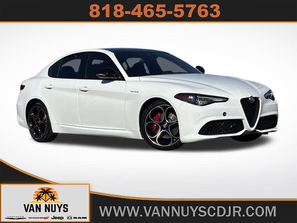 2023 Alfa Romeo Giulia Veloce RWD