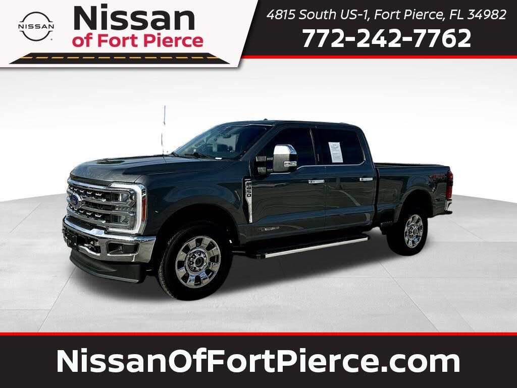 2023 Ford F-250 Super Duty Lariat Crew Cab 4WD