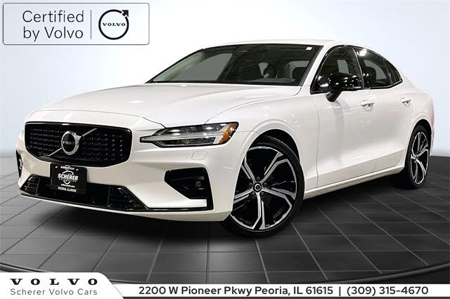 2023 Volvo S60 B5 Core Dark Theme FWD