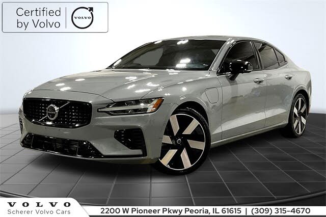 2024 Volvo S60 Recharge T8 Ultimate Dark Theme eAWD