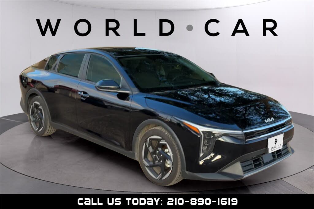 2025 Kia K4 EX FWD