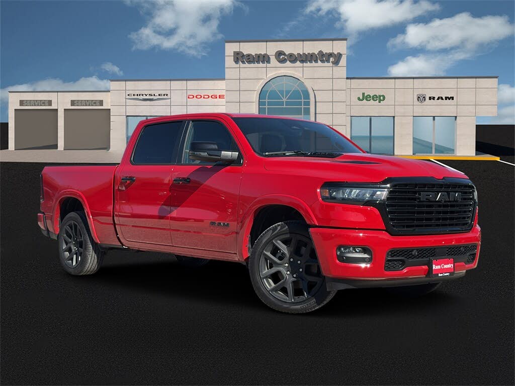 2025 RAM 1500 Laramie Crew Cab 4WD