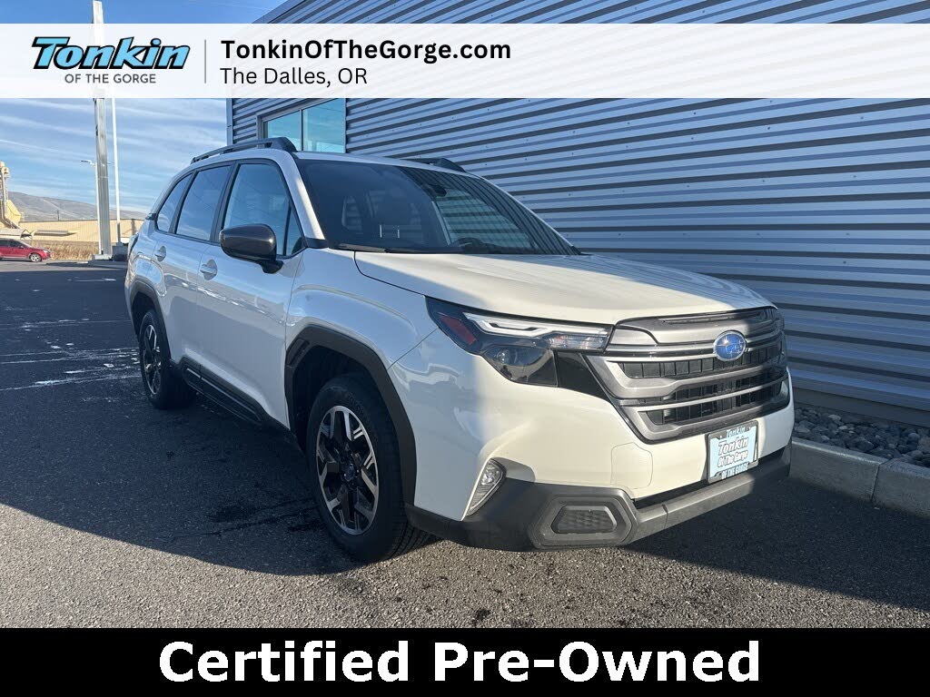 2025 Subaru Forester Premium Crossover AWD