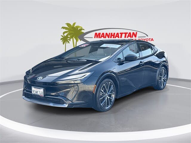 2025 Toyota Prius XLE FWD