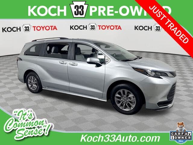 2025 Toyota Sienna LE 8-Passenger AWD