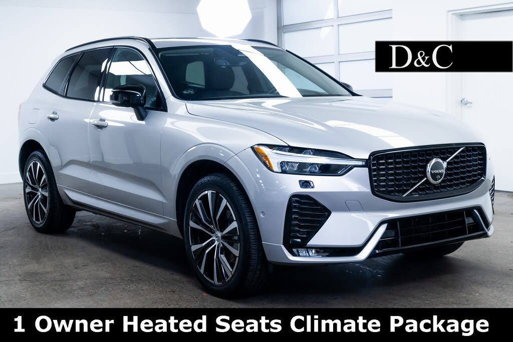 2025 Volvo XC60 B5 Plus Dark Theme AWD