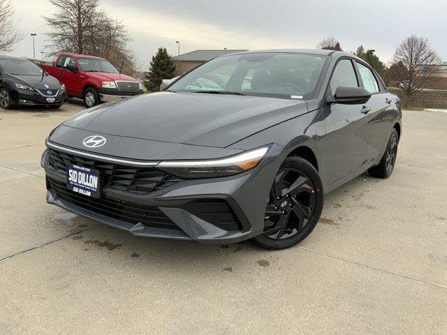2026 Hyundai Elantra SEL Sport FWD