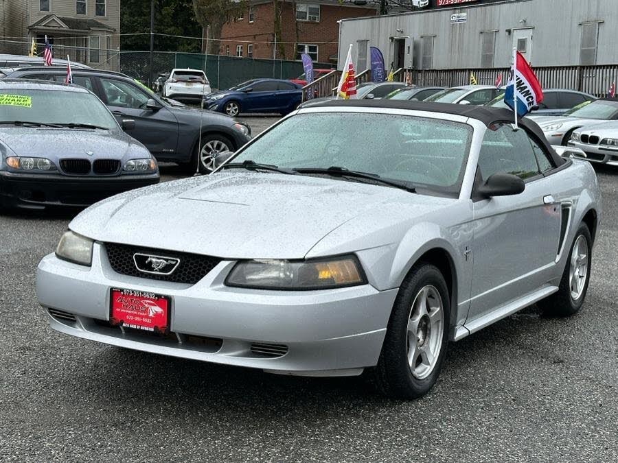 2003 Ford Mustang Premium Convertible RWD