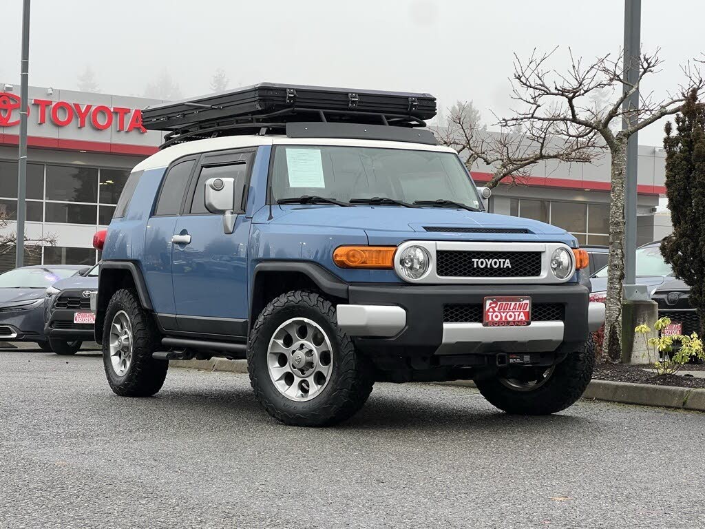 2011 Toyota FJ Cruiser 4WD