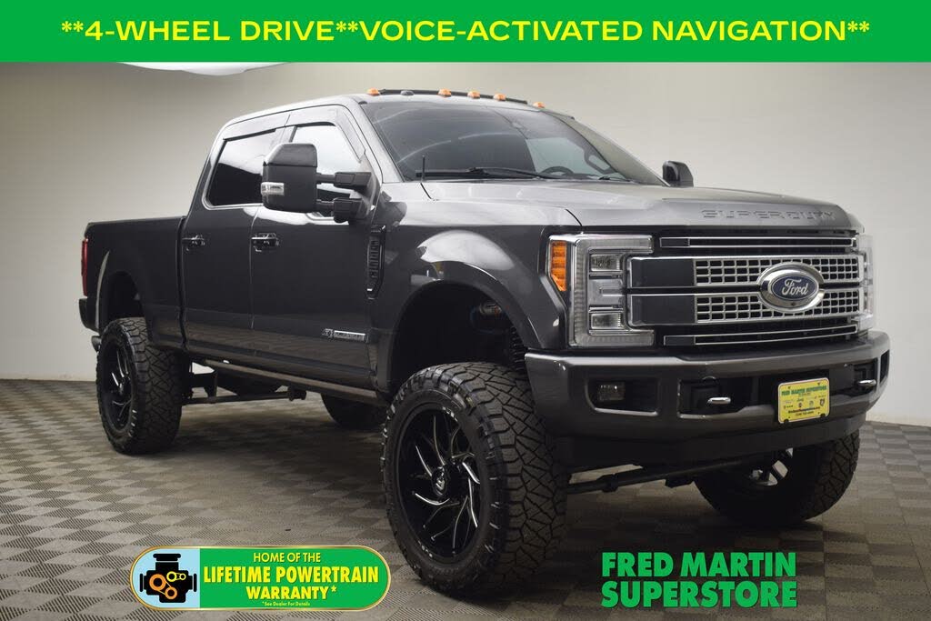 2017 Ford F-350 Super Duty Platinum Crew Cab 4WD