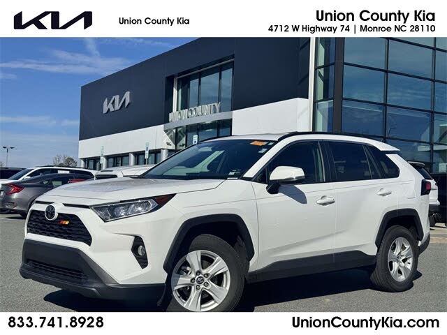 2020 Toyota RAV4 XLE FWD