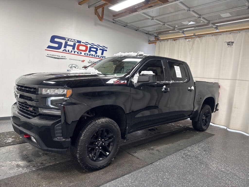 2022 Chevrolet Silverado 1500 LT Trail Boss Crew Cab 4WD
