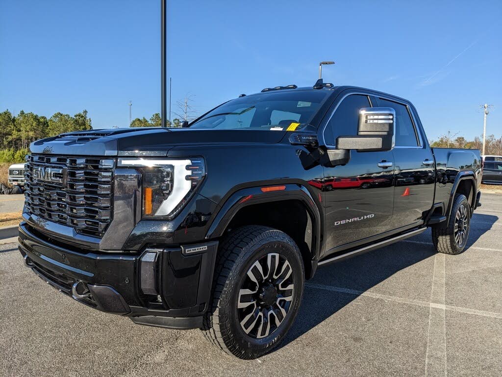 2024 GMC Sierra 2500HD Denali Ultimate Crew Cab 4WD