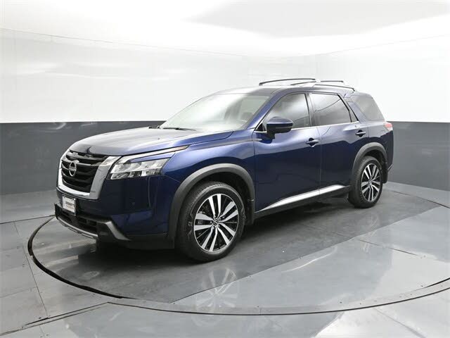 2024 Nissan Pathfinder Platinum FWD